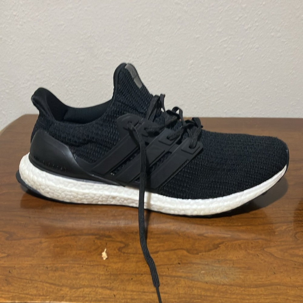 like new worn once . bought year ago sz 12.5 ultra boosts 5.0 DNA no box.